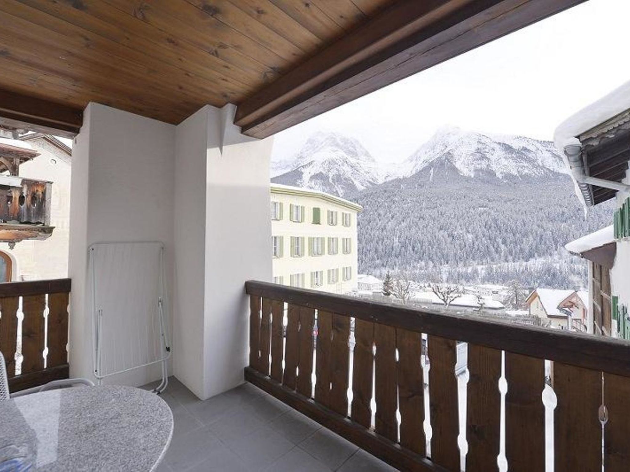 Foto 7 - Appartamento con 2 camere da letto a Scuol con vista sulle montagne