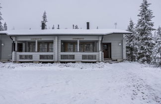 Foto 1 - Casa de 2 habitaciones en Kuusamo con sauna y vistas a la montaña