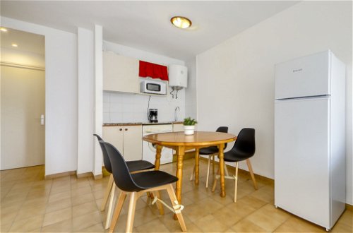 Photo 11 - 1 bedroom Apartment in Roses with terrace