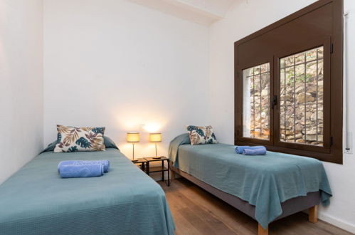 Foto 15 - Appartamento con 2 camere da letto a Begur con giardino e vista mare
