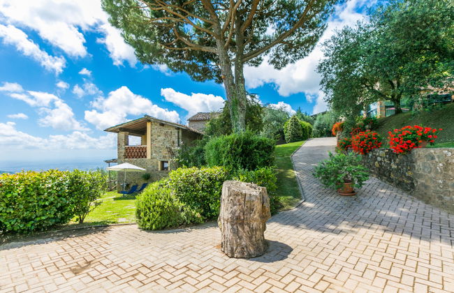 Casa de 3 quartos em Pescia com piscina e jardim - Foto 5