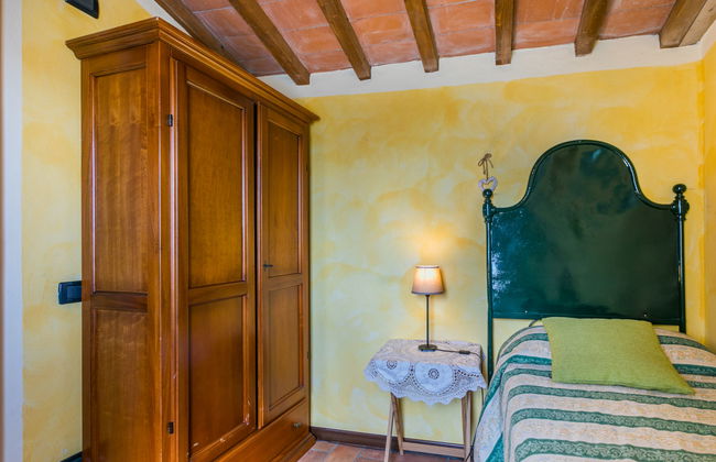 Casa de 3 quartos em Pescia com piscina e jardim - Foto 21