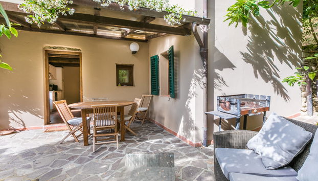 Maison de 3 chambres à Pescia avec piscine et jardin - Photo 4