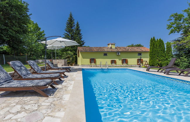 Casa de 3 quartos em Sveta Nedelja com piscina privada e jardim - Foto 18