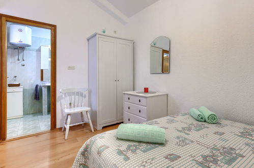 Foto 38 - Casa con 3 camere da letto a Sveta Nedelja con piscina privata e vista mare