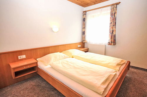 Foto 5 - Apartamento de 2 habitaciones en Wald im Pinzgau con jardín