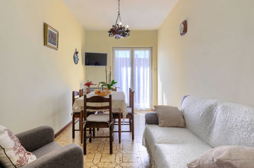 Foto 7 - Appartamento con 3 camere da letto a Poreč con terrazza e vista mare