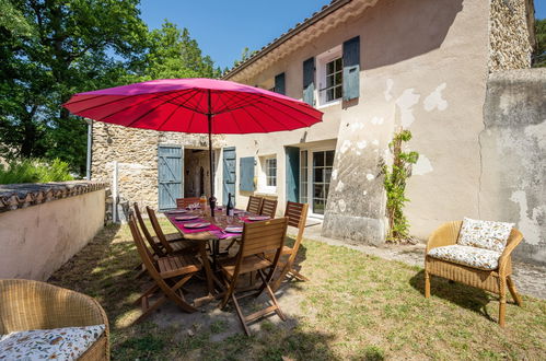 Foto 30 - Casa con 4 camere da letto a Le Poët-Laval con giardino e terrazza