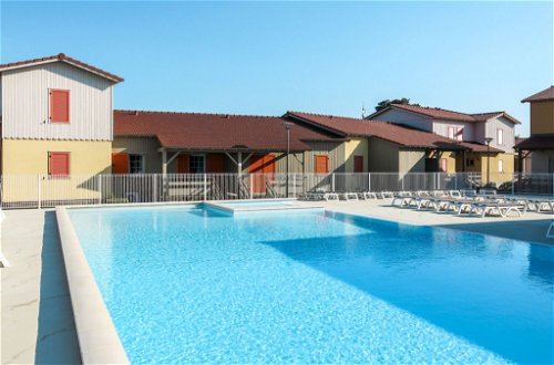 Foto 14 - Casa con 2 camere da letto a Marseillan con piscina e vista mare
