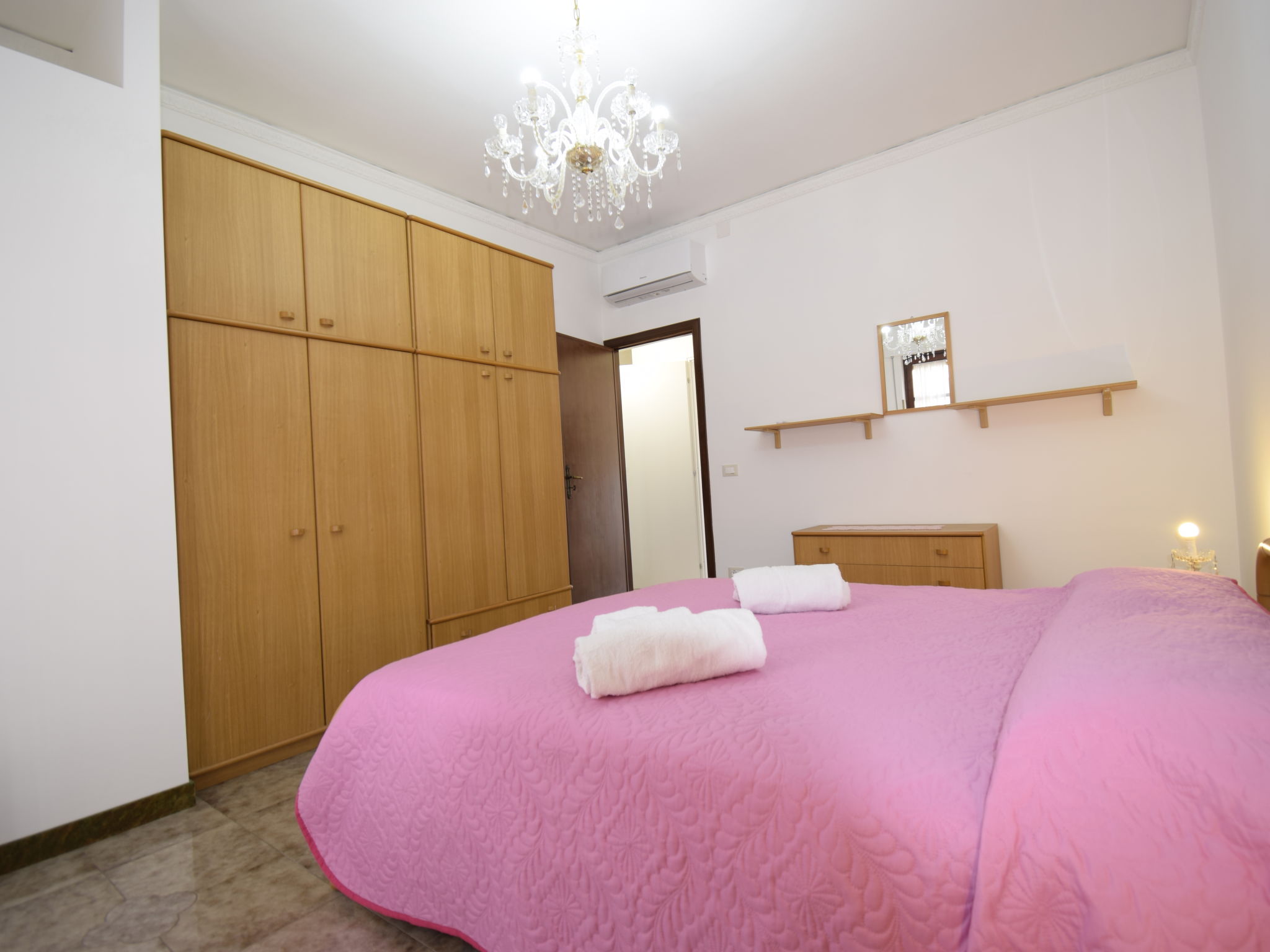 Foto 12 - Apartment mit 1 Schlafzimmer in Lascari
