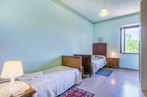 Photo 25 - 3 bedroom Apartment in San Miniato with swimming pool and garden