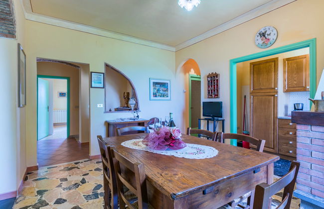 3 bedroom Apartment in San Miniato with swimming pool and garden - Photo 18