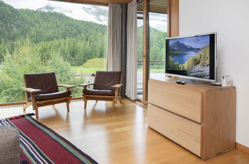Photo 16 - 5 bedroom Apartment in Celerina/Schlarigna with garden