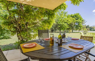 Photo 2 - Maison de 4 chambres à Richerenches avec piscine privée et jardin