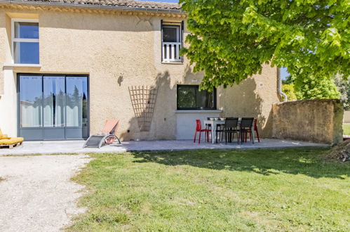 Photo 30 - Maison de 4 chambres à Richerenches avec piscine privée et jardin