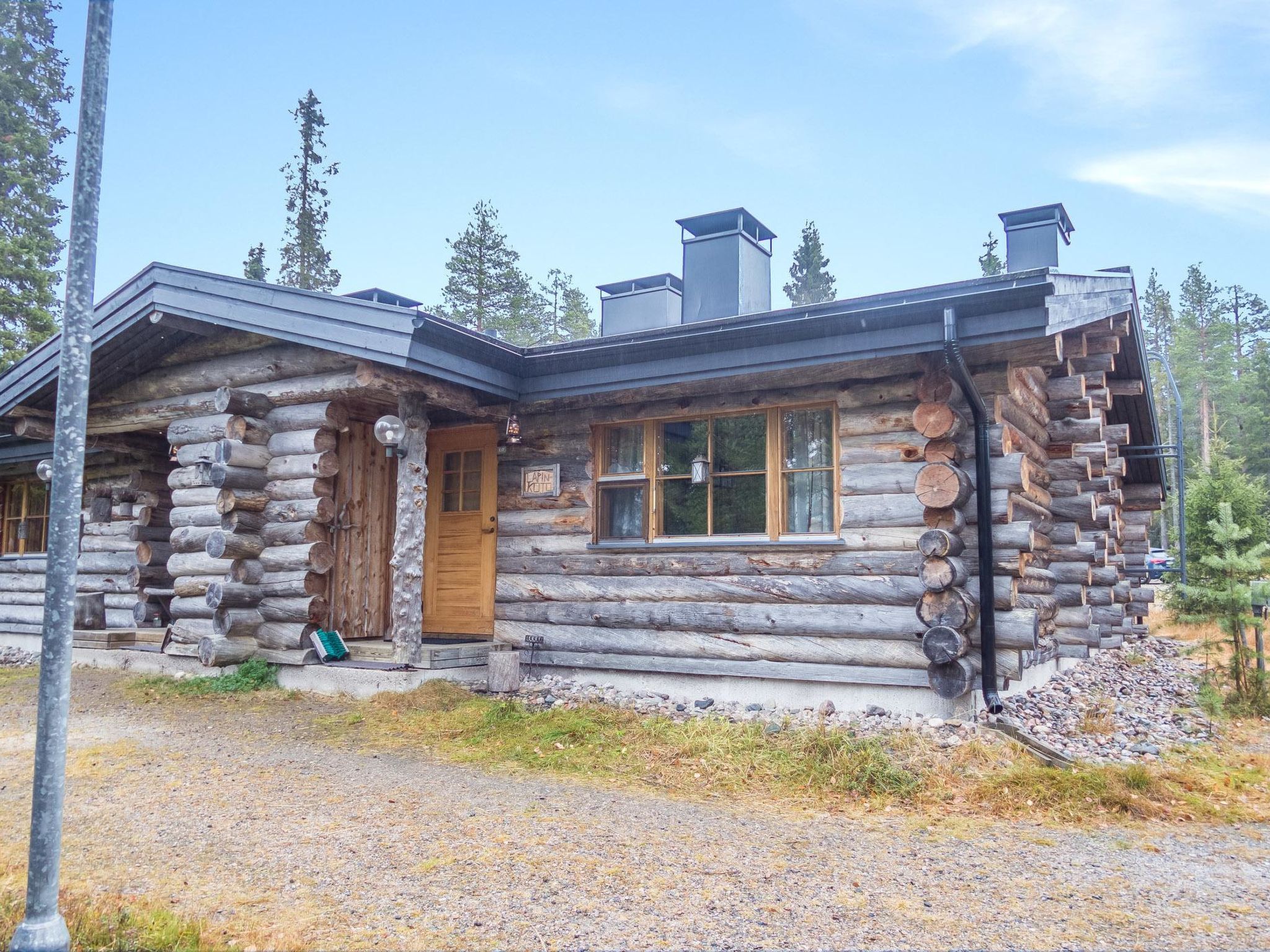 Foto 3 - Casa de 1 habitación en Kuusamo con sauna y vistas a la montaña