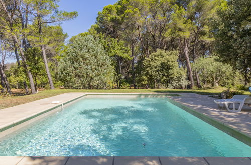 Foto 35 - Haus mit 4 Schlafzimmern in Pernes-les-Fontaines mit privater pool und garten