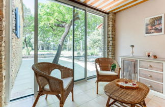 Foto 3 - Casa de 3 quartos em Pernes-les-Fontaines com piscina privada e terraço