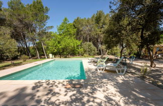 Photo 2 - Maison de 3 chambres à Pernes-les-Fontaines avec piscine privée et terrasse