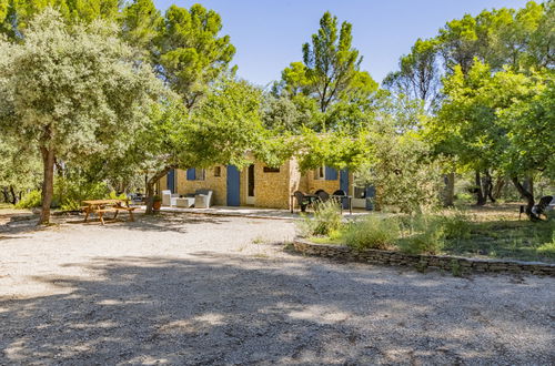 Foto 33 - Haus mit 4 Schlafzimmern in Pernes-les-Fontaines mit privater pool und garten