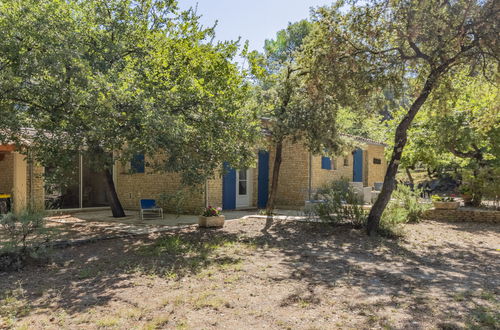 Foto 38 - Haus mit 4 Schlafzimmern in Pernes-les-Fontaines mit privater pool und garten