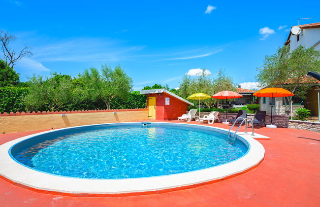 Apartamento de 2 quartos em Tinjan com piscina privada e jardim - Foto 11
