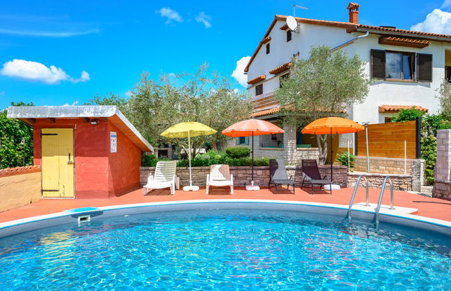 Apartamento de 2 quartos em Tinjan com piscina privada e jardim - Foto 13