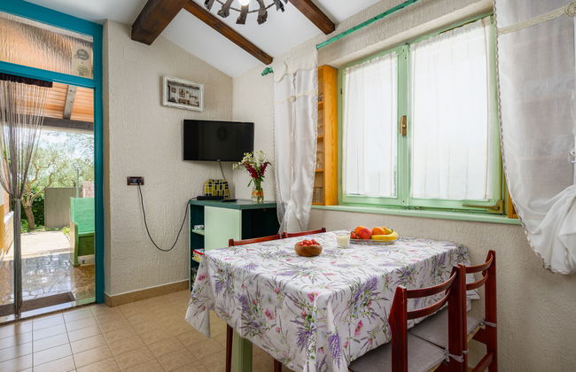 Apartamento de 2 quartos em Tinjan com piscina privada e jardim - Foto 6