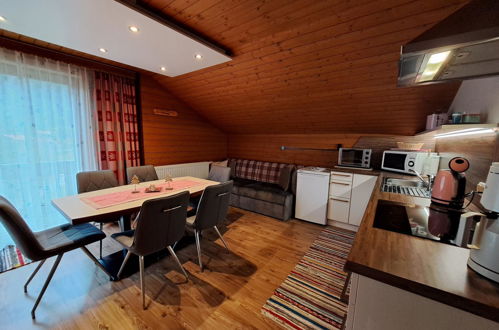 Foto 9 - Apartamento de 2 quartos em Mayrhofen com jardim