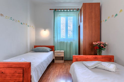 Foto 29 - Apartamento de 2 quartos em Kanfanar com piscina e jardim