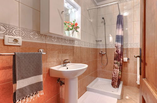 Foto 30 - Apartamento de 2 quartos em Kanfanar com piscina e jardim