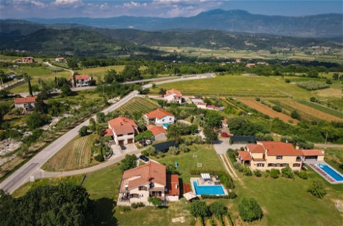 Foto 58 - Haus mit 5 Schlafzimmern in Pićan mit privater pool und terrasse