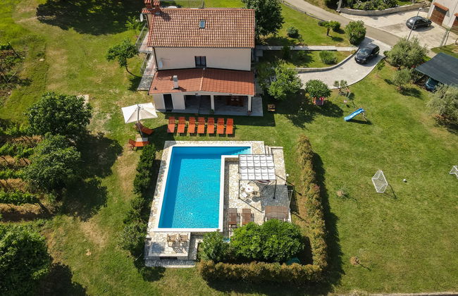 Casa de 6 quartos em Pićan com piscina privada e jardim - Foto 58