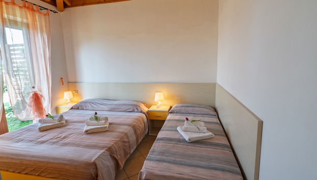 2 bedroom House in Rosolina with swimming pool and garden - Photo 5