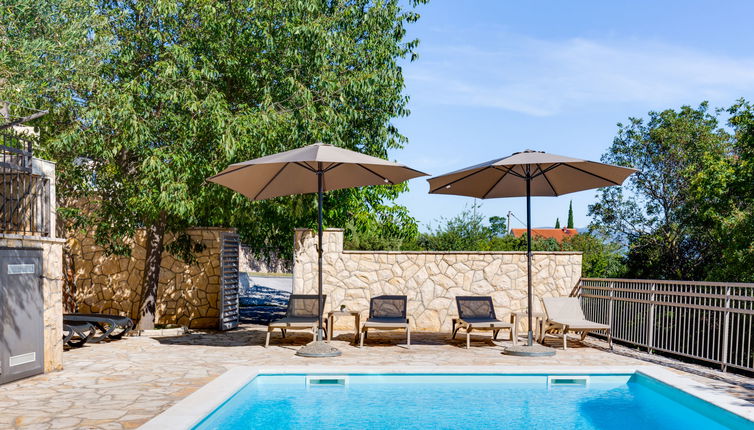 Photo 1 - Appartement de 2 chambres à Jasenice avec piscine et terrasse