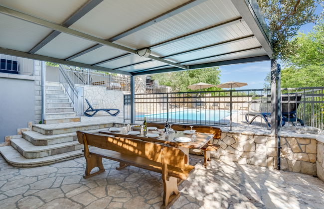 Apartamento de 3 quartos em Jasenice com piscina e terraço - Foto 29