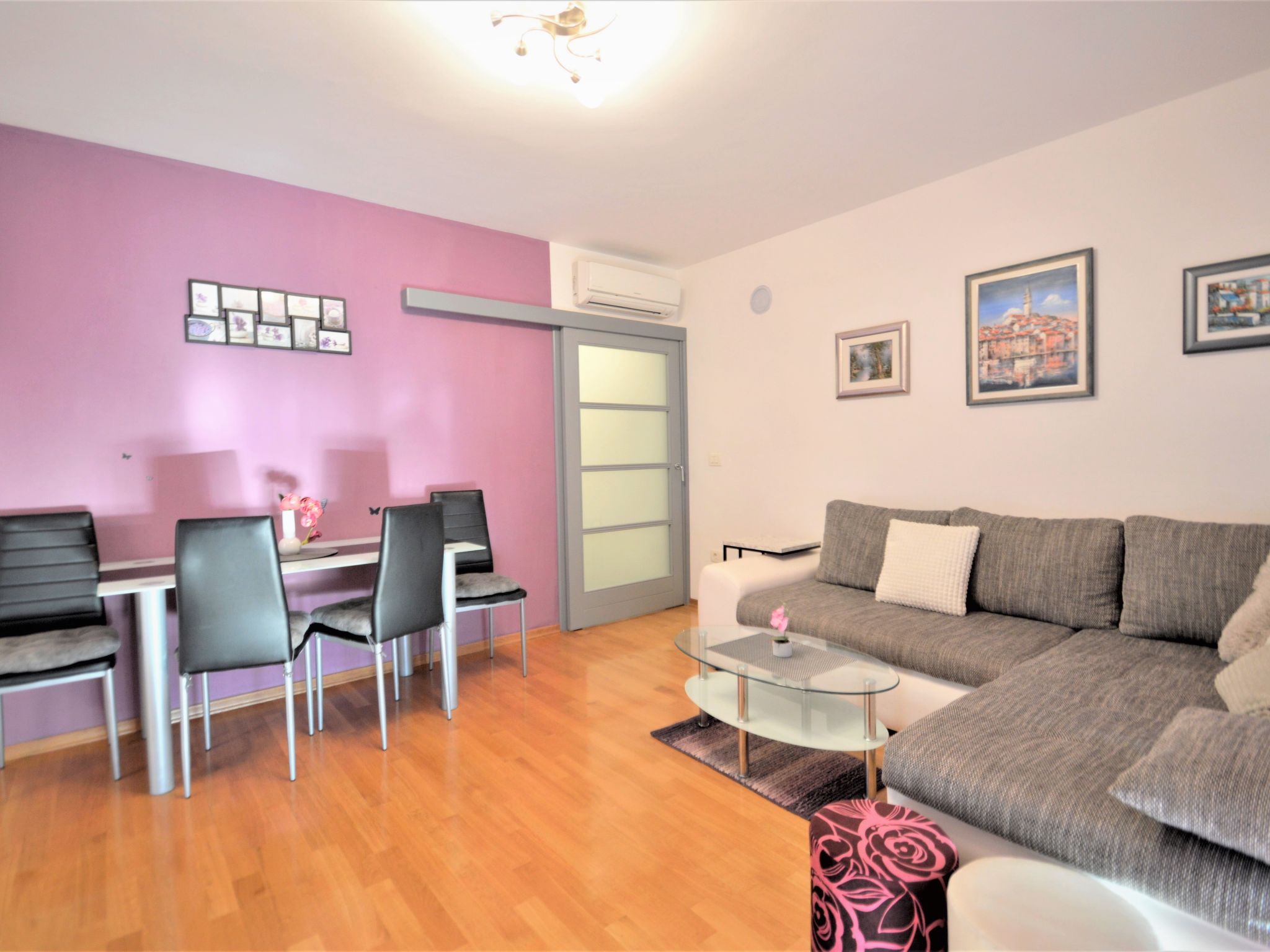 Foto 8 - Appartamento con 1 camera da letto a Rovinj con vista mare