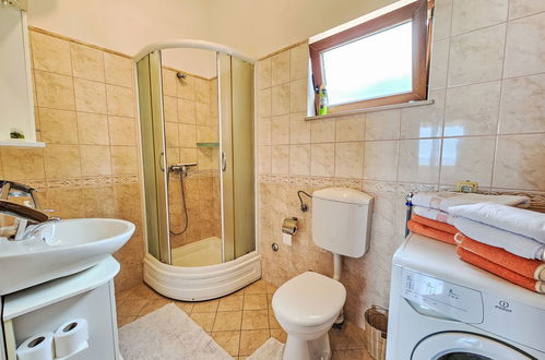 Foto 9 - Apartamento de 2 quartos em Dubrovnik com piscina e jardim