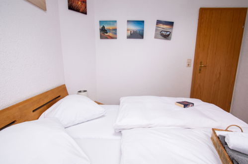 Foto 15 - Appartamento con 2 camere da letto a Norden con giardino e vista mare