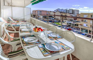 Photo 2 - 3 bedroom Apartment in Calonge i Sant Antoni with swimming pool and garden