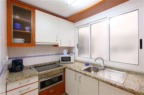 Foto 8 - Apartamento de 2 quartos em Benidorm com vistas do mar