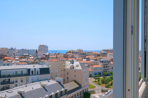 Photo 2 - Appartement de 2 chambres à Les Sables-d'Olonne avec vues à la mer