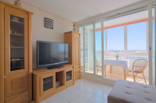 Photo 15 - 2 bedroom Apartment in Les Sables-d'Olonne with garden