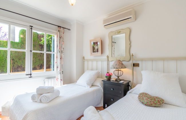 Casa de 4 quartos em Mancor de la Vall com piscina privada e jardim - Foto 26