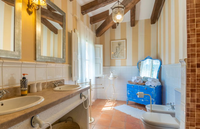 Casa de 4 quartos em Mancor de la Vall com piscina privada e jardim - Foto 17