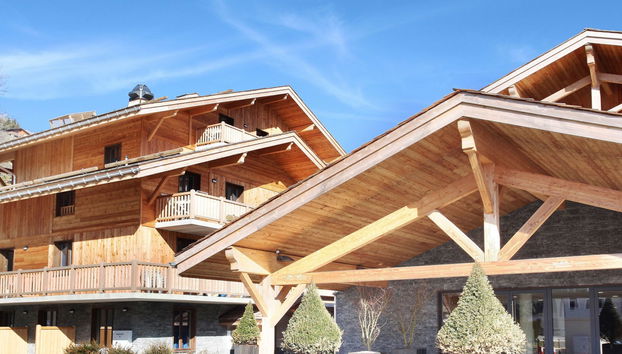 Apartment mit 3 Schlafzimmern in La Clusaz mit schwimmbad und terrasse - Foto 2