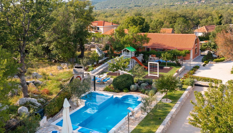 Photo 1 - Maison de 3 chambres à Seget avec piscine privée et jardin