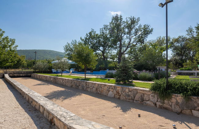 Casa de 4 quartos em Seget com piscina privada e jardim - Foto 20