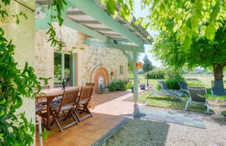 Foto 2 - Casa de 3 habitaciones en Gaillan-en-Médoc con jardín y terraza