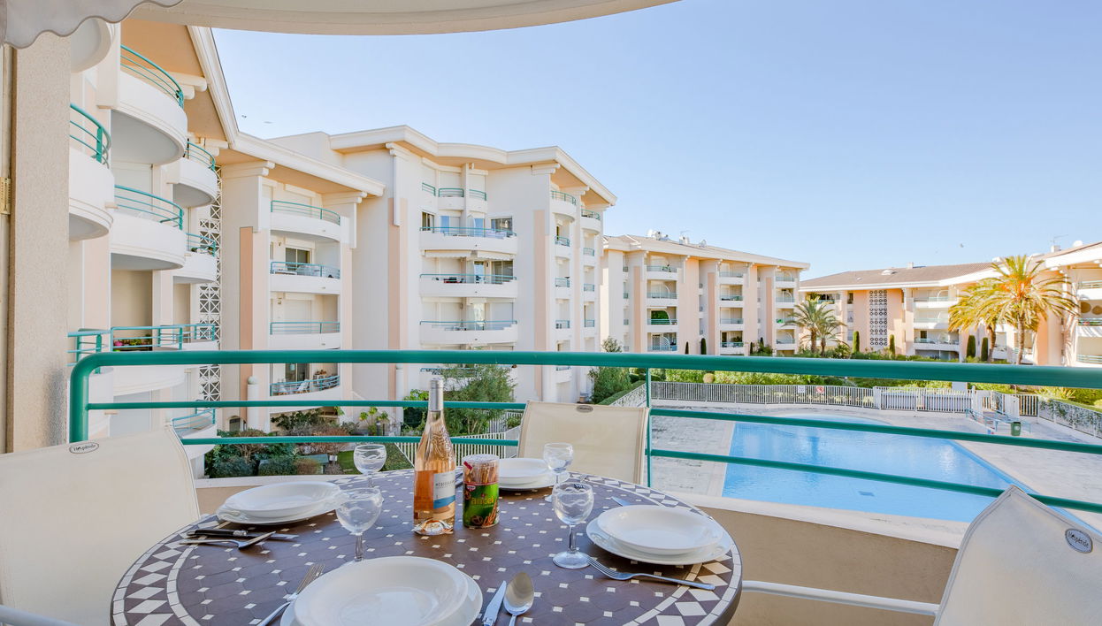 2 bedroom Apartment in Fréjus with swimming pool and terrace - Photo 1